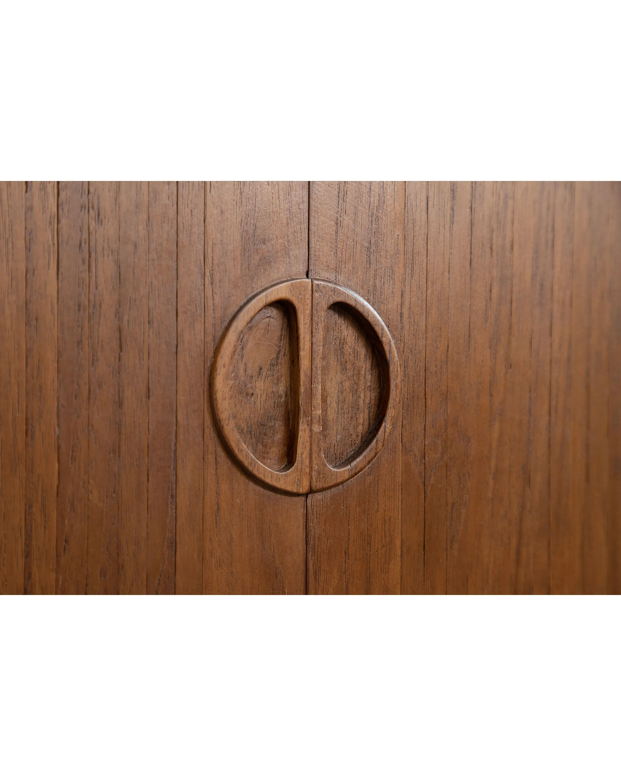 NO.424 Venice Sideboard