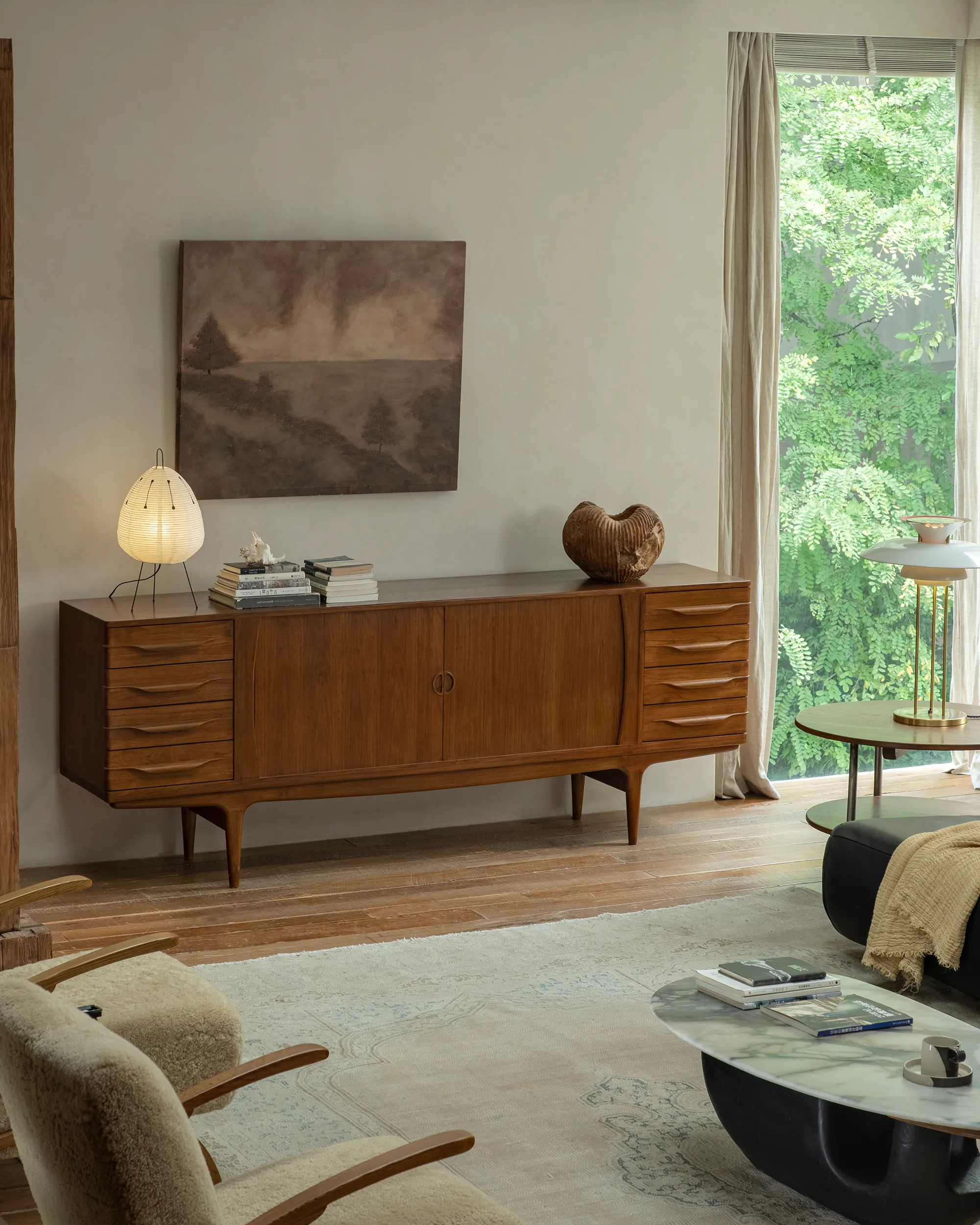 NO.424 Venice Sideboard