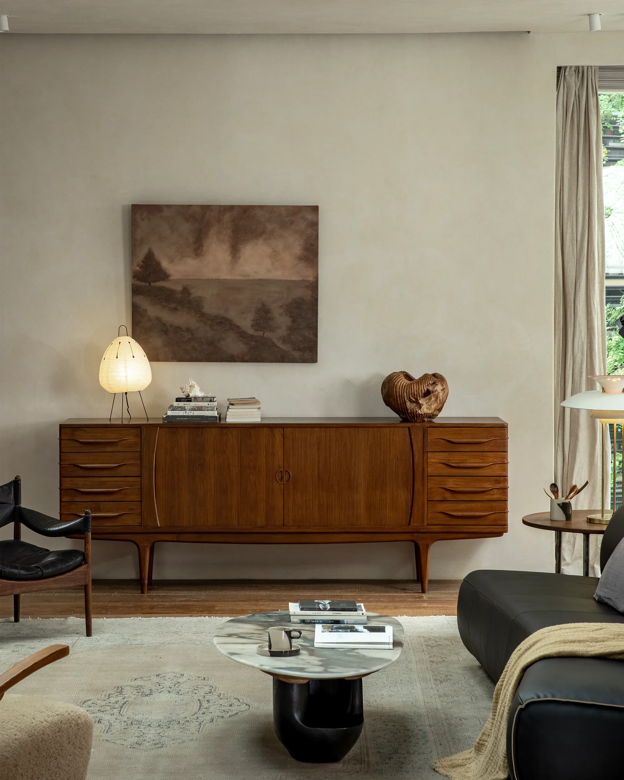 NO.424 Venice Sideboard